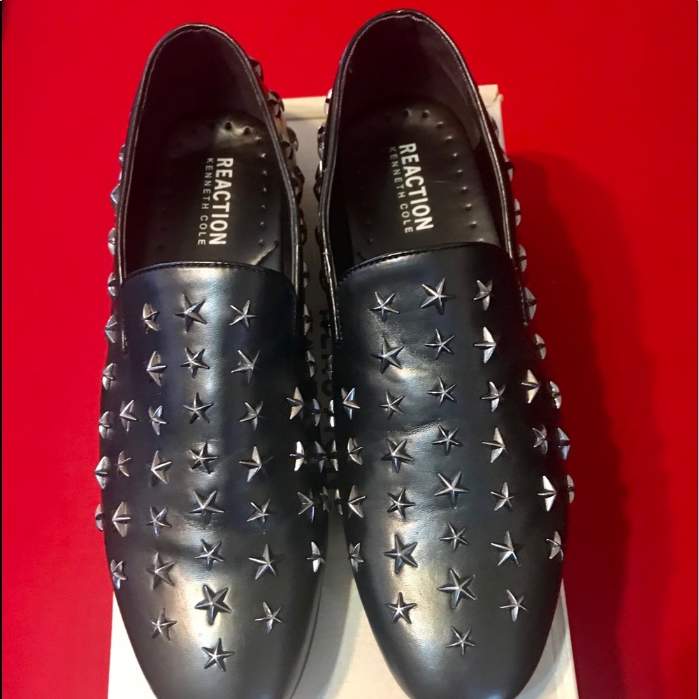 KENNETH COLE